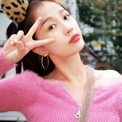 黑夜中的玻璃人偶